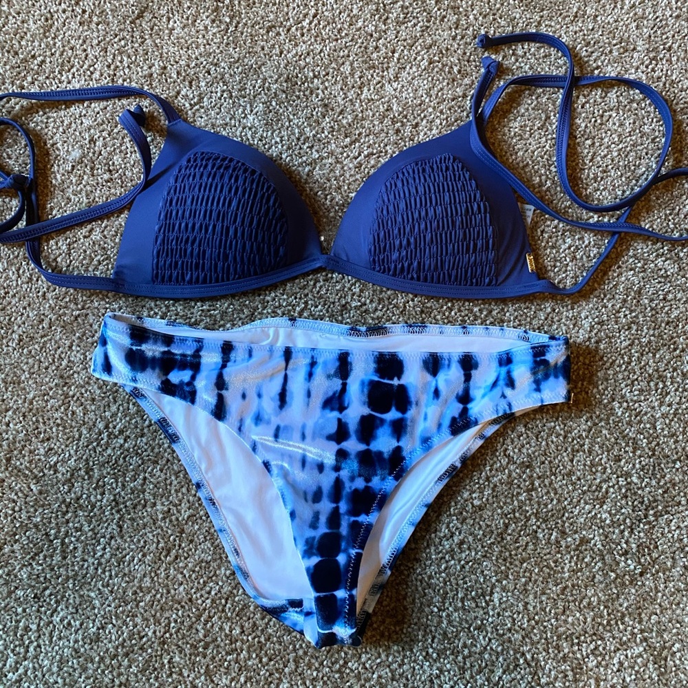 NWOT VS PINK SWIM